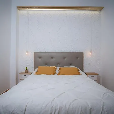 Coqueto Piso A 2 Min De La Playa Apartment